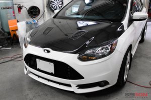 Ford Focus Hood - Seibon - RS-Style - Carbon Fiber - `12-`13