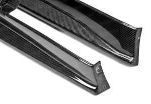 Nissan GTR Side Skirts - Seibon - VS-Style - Carbon Fiber - `09-`20