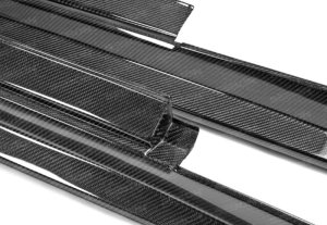 Nissan GTR Side Skirts - Seibon - VS-Style - Carbon Fiber - `09-`20