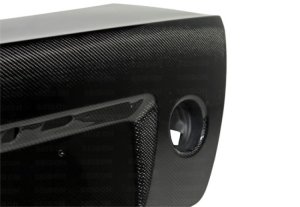 Lexus IS300 Trunk - Seibon - OEM-Style - Carbon Fiber - `01-`05