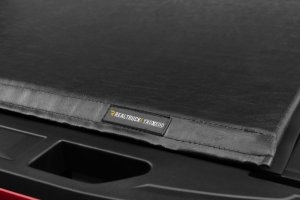 GMC Canyon Tonneau Cover - Truxedo - Lo Pro - Black - `23-`26 GMC Canyon Tonneau Cover - Truxedo - Lo Pro - Black - `23-`26