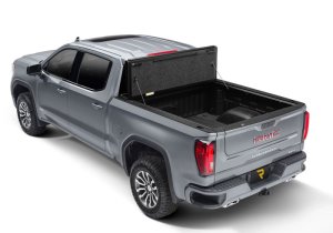 Chevrolet Silverado 3500 HD Tonneau Cover - Undercover - Fusion - Sonoma Jewel Red - 2015