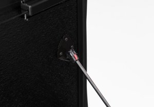 Toyota Tacoma Tonneau Cover - Undercover - Flex - Black Textured - `24-`25