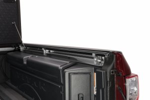 Nissan Navara Folding Bed Cover - Undercover - Flex - Black Textured - `05-`15