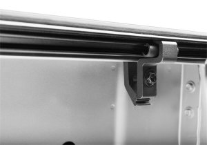 Nissan Frontier Tonneau Cover - Undercover - Flex, Folding - Black Textured - `22-`25