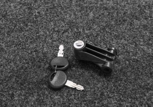 Ford F-150 Truck Bed Storage Box - Driver's Side - Undercover - SwingCase - Black - `15-`26