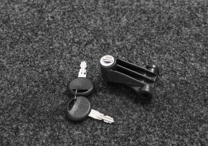 Ford F-150 Truck Bed Storage Box - Driver's Side - Undercover - SwingCase - Black - `15-`26