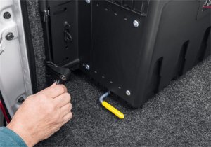 Nissan Frontier Truck Bed Storage Box - Driver's Side - Undercover - SwingCase - Black Smooth - `22-`26