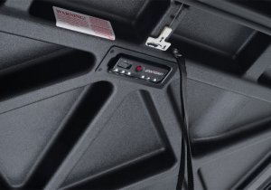 Nissan Frontier Tonneau Cover - Undercover - Elite - Black Textured - `22-`26