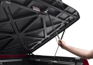 Nissan Frontier Tonneau Cover - Undercover - Elite - Black Textured - `22-`26