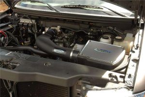 Ford F-150 Performance Air Intake - Volant - Pro5 Closed Box - `04-`05