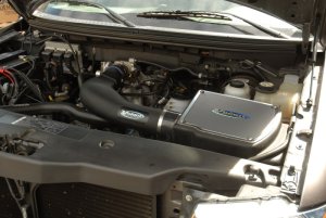 Ford F-150 Performance Air Intake - Volant - Pro5 Closed Box - `04-`05