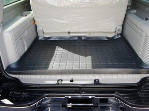 Chevrolet Suburban Cargo Liner - WeatherTech - Raised Lip - Black - `00-`06