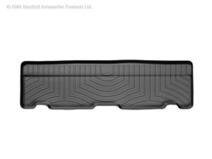 Chevrolet Tahoe FloorLiner - Rear - WeatherTech - DigitalFit - Black - `00-`06