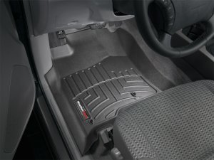 Toyota 4Runner FloorLiner - Front - WeatherTech - DigitalFit - Black - `03-`09