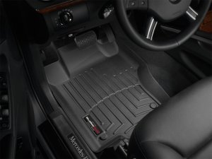 Mercedes-Benz ML350 FloorLiner - Front - WeatherTech - DigitalFit - Black - `03-`05 Mercedes-Benz ML350 FloorLiner - Front - WeatherTech - DigitalFit - Black - `03-`05