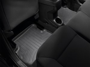 Ford Focus FloorLiner - Rear - WeatherTech - DigitalFit - Black - `08-`11