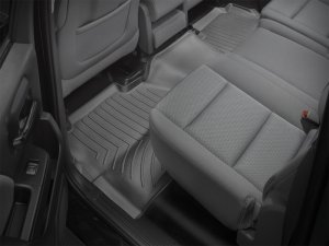 Chevrolet Silverado 1500 FloorLiner - Rear - WeatherTech - DigitalFit - Black - `14-`15