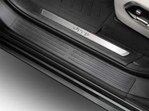 Jeep Grand Cherokee Sill Protector - WeatherTech - Black - `23-`24 Jeep Grand Cherokee Sill Protector - WeatherTech - Black - `23-`24
