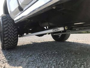 Chevrolet HD Trucks Traction Bar Kit - Wehrli - 68in. - Gloss White - `11-`19