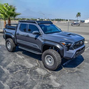 Toyota Tacoma Roof Rack - Westin - Mesa - Textured Black - 2024+