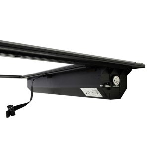 Toyota Tacoma Tonneau Cover - Westin - Manual Retractable - Black - `16-`23