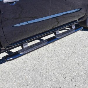 Nissan Frontier Crew Cab Nerf Bars - Westin - PRO TRAXX 4 Oval - Black - 2022+