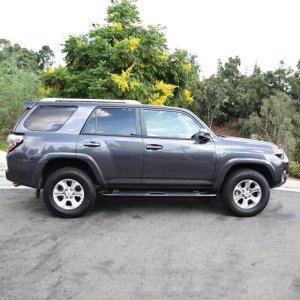 Toyota 4Runner Nerf Bars - Westin - PRO TRAXX 5 Oval - Black - `14-`17