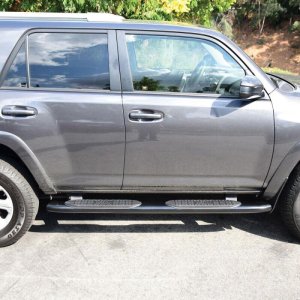 Toyota 4Runner Nerf Bars - Westin - PRO TRAXX 5 Oval - Black - `14-`17