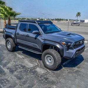 Toyota Tacoma Running Boards - Side - Westin - Outlaw - Textured Black - 2024+