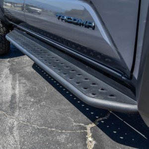 Toyota Tacoma Running Boards - Side - Westin - Outlaw - Textured Black - 2024+