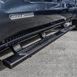 Chevrolet Silverado 1500 Nerf Bars - Westin - R5 - Black - `19-`22 Chevrolet Silverado 1500 Nerf Bars - Westin - R5 - Black - `19-`22