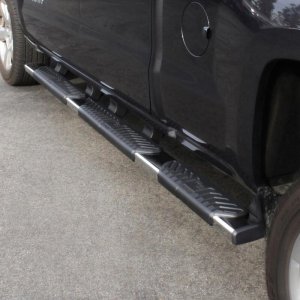 Chevrolet Silverado 1500 Nerf Step Bars - Westin - R5 M-Series Wheel-to-Wheel - Black - `07-`18