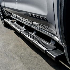 Chevrolet Silverado 1500 Nerf Bars - Wheel-To-Wheel - Westin - R5 M-Series - Black - 2019