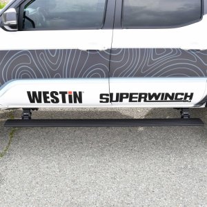 Toyota Tacoma Running Boards - Westin - Pro-e Electric - Textured Black - `05-`23