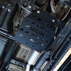 Jeep Wrangler Transfer Case Skid Plate - Westin - Textured Black - `18-`21