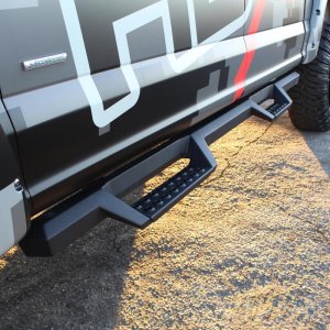 Ford F-150 Nerf Bars - Westin - HDX Drop - Textured Black - `17-`18