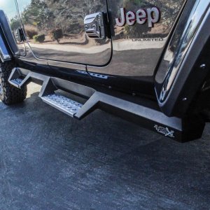 Jeep Wrangler JL Unlimited Nerf Bars - Westin - HDX Drop - Textured Black - `18-`27