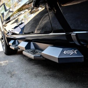 Chevrolet Silverado 1500 Nerf Bars - Westin - HDX Xtreme - Textured Black - `19-`22