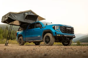 GMC Sierra 1500 Crew Cab Side Steps - DV8 Offroad - OE Plus - Black - `19-`25 GMC Sierra 1500 Crew Cab Side Steps - DV8 Offroad - OE Plus - Black - `19-`25