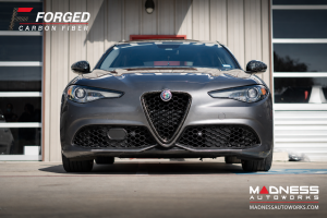 Alfa Romeo Giulia Front V Shield Grill Frame - Carbon Fiber - Forged Carbon - Feroce Carbon Alfa Romeo Giulia Front V Shield Grill Frame - Carbon Fiber - Forged Carbon - Feroce Carbon