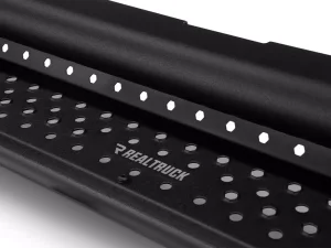 Dodge Ram 1500 Side Steps - Go Rhino - Dominator Extreme D1 - Textured Black - `09-`19