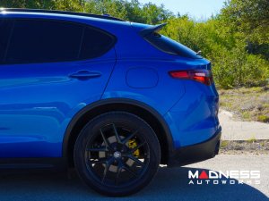Alfa Romeo Stelvio Rear Window Trim - Carbon Fiber 