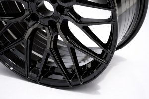 Alfa Romeo Tonale Custom Wheels (4) - KuhlFX - SFF - 19" - Gloss Black 