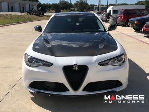 Alfa Romeo Giulia Front Spoiler - Carbon Fiber - QV Style - MADNESS - Base Model Alfa Romeo Giulia Front Spoiler - Carbon Fiber - QV Style - MADNESS - Base Model
