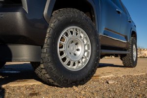 Toyota Sequoia Lift Kit - 3.5in SST Kit - ReadyLIFT Suspensions - 2023+