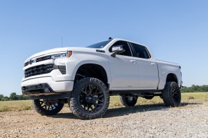Chevrolet Silverado 1500 Lift Kit - 6” Lift Kit - 5.3L & 6.2L V8 - 2WD - Multi-Leaf Rear - M1 Struts & M1 Shocks