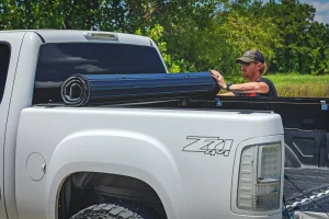 Chevrolet Silverado 1500 Bed Cover - Rough Country - Hard Cover - Roll Up - 5'9" Bed - '07-'13