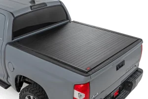 Toyota Tacoma Bed Cover - Hard Roll Up - Rough Country - '07-'21- 5'7" Bed