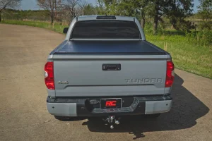 Toyota Tacoma Bed Cover - Hard Roll Up - Rough Country - '07-'21- 5'7" Bed